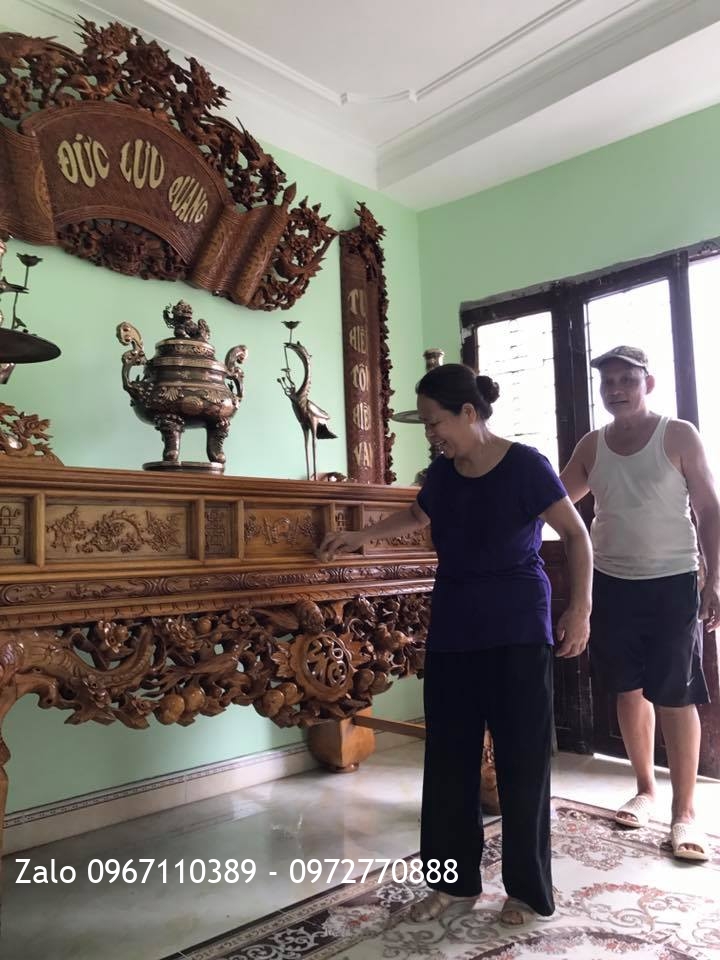 Sập Thờ, Cuốn Thư Câu Đối Gỗ Gụ. Cô Chú Tiền Phương Cầu Rền Tp HN.