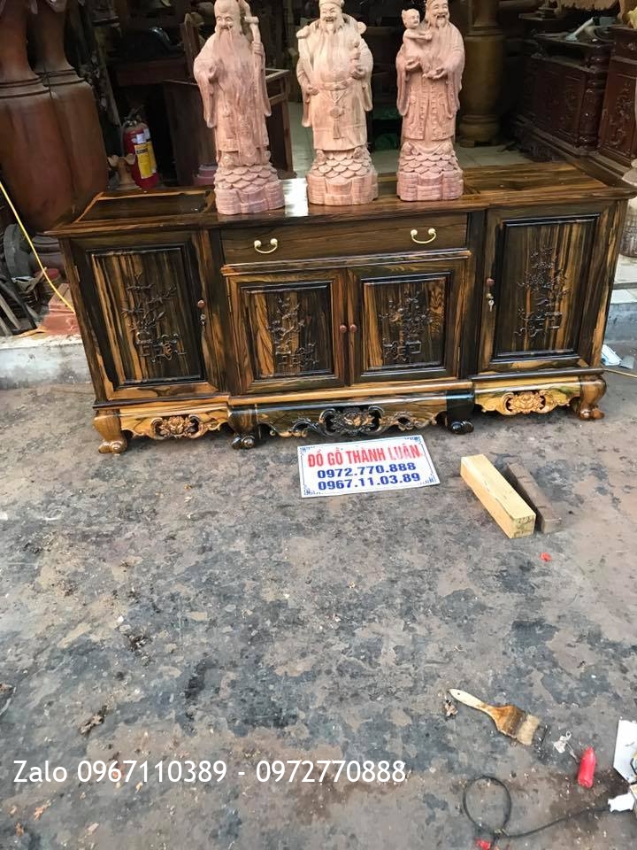 Tủ Tivi Gỗ Mun Hoa. Chú Tân Hải Phòng.