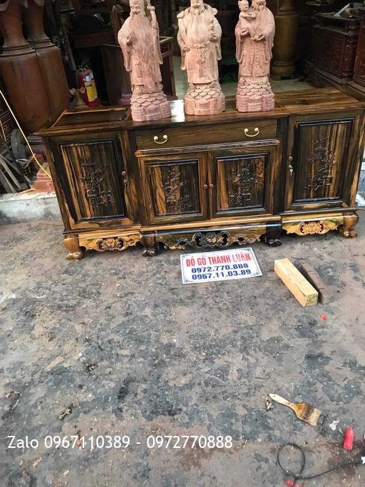 Tủ Tivi Gỗ Mun Hoa. Chú Tân Hải Phòng.