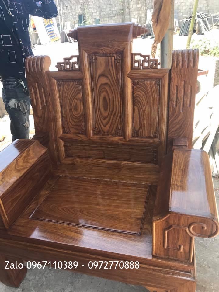 Bộ Âu Á Gỗ Hương Vân Đỏ. A Tuấn Thanh Hoá.
