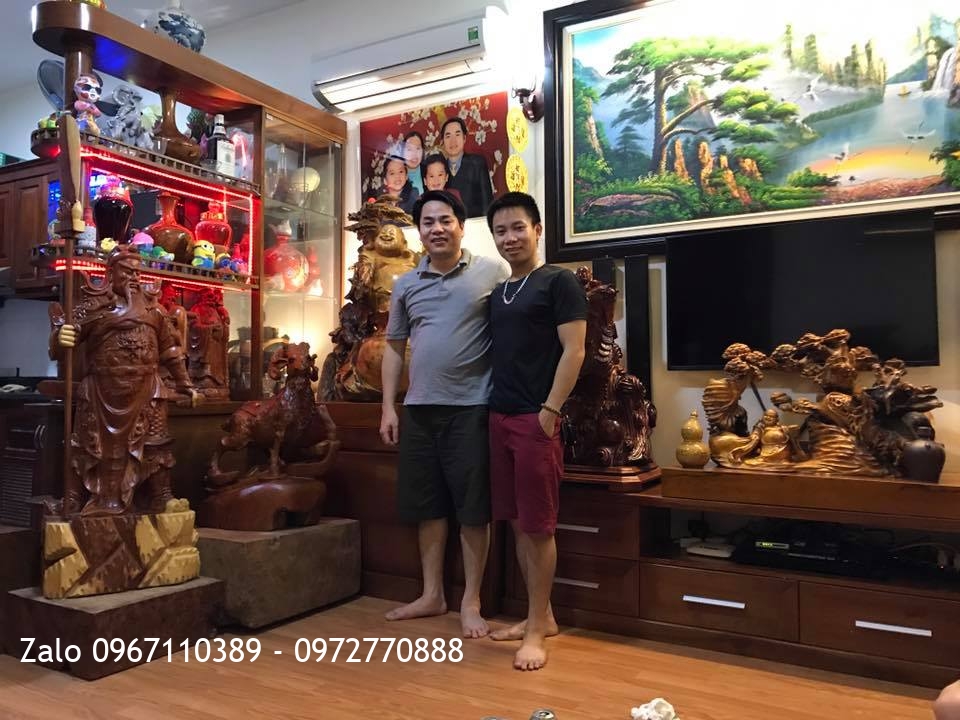 2 Ghế Tần Thuỷ Hoàng Cột 16 Khủng Gỗ Hương Vân. A Tuân Hà Đông,.