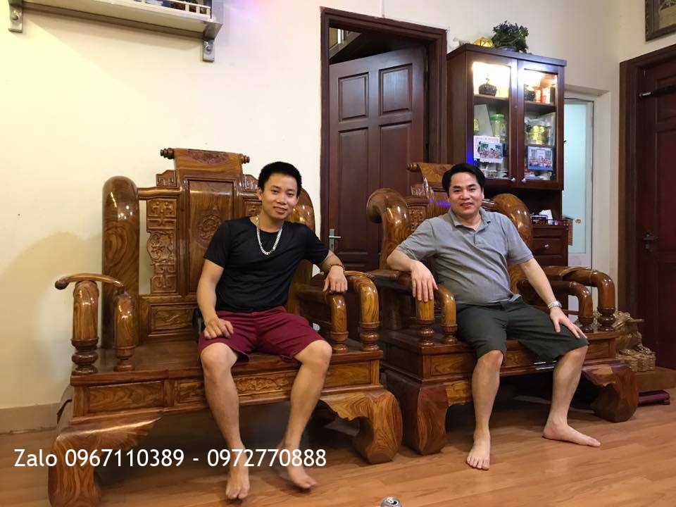 2 Ghế Tần Thuỷ Hoàng Cột 16 Khủng Gỗ Hương Vân. A Tuân Hà Đông