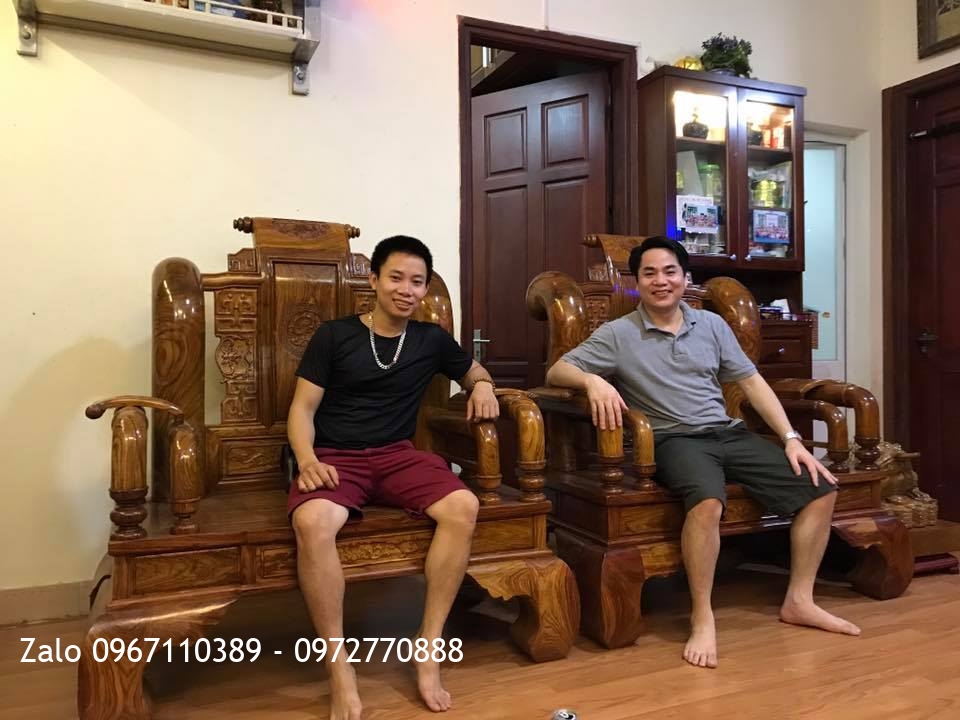 2 Ghế Tần Thuỷ Hoàng Cột 16 Khủng Gỗ Hương Vân. A Tuân Hà Đông::.
