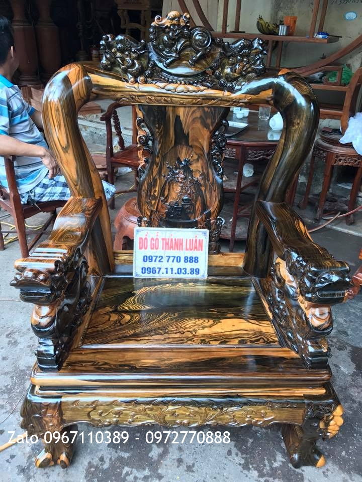 Bộ Minh Quốc Nghê Gỗ Mun Chọn Vân Hoa Da Báo. A Quân Hải Phòng-