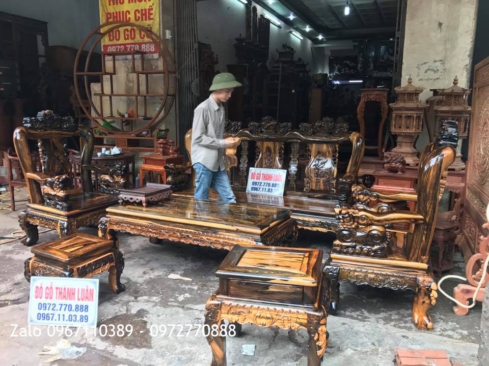 Bộ Minh Quốc Nghê Gỗ Mun Chọn Vân Hoa Da Báo. A Quân Hải Phòng.