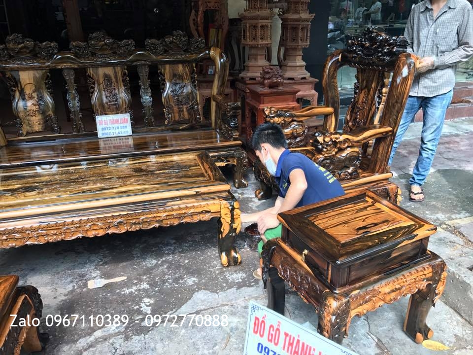 Bộ Minh Quốc Nghê Gỗ Mun Chọn Vân Hoa Da Báo. A Quân Hải Phòng: