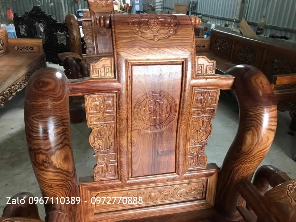 Bộ Ghế Tần Thuỷ Hoàng C14. 10 Món VIP. Khách DakLak.