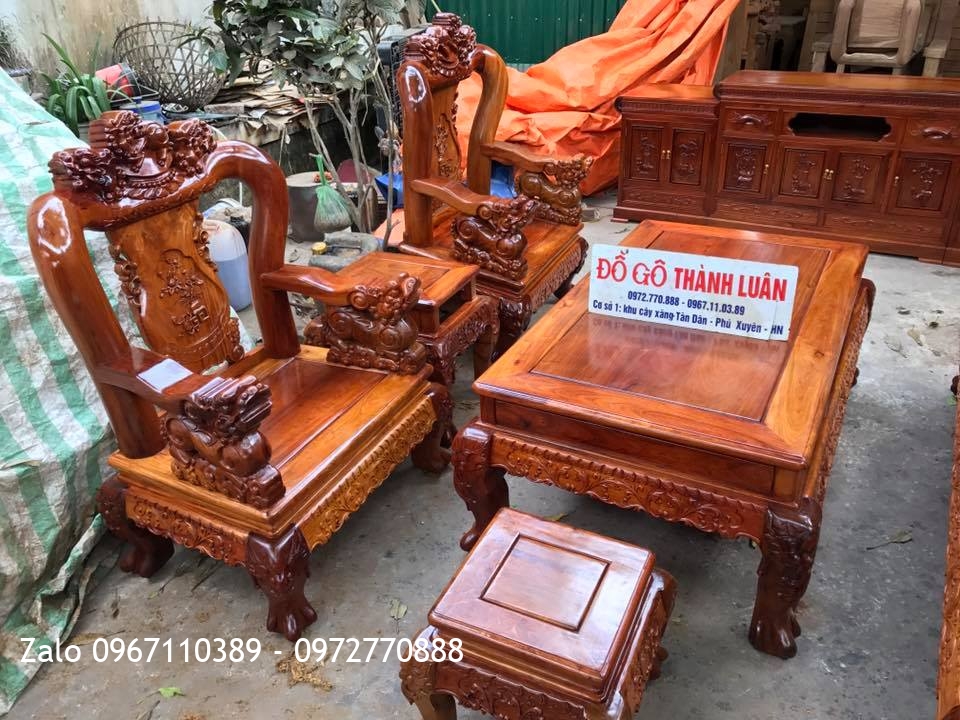 Bộ Nội Thất Phòng Khách Gỗ Hương Đỏ Lào VIP. A Cường Hưng Yên.