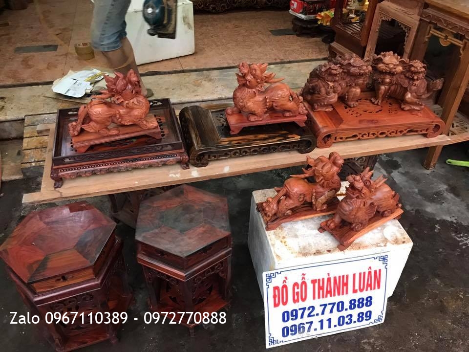Khay Trà Gỗ Trắc Và Kỳ Lân Mẫu Tử Gỗ Hương Tỳ Hưu Phong Thuỷ. Khách Miền Nam,