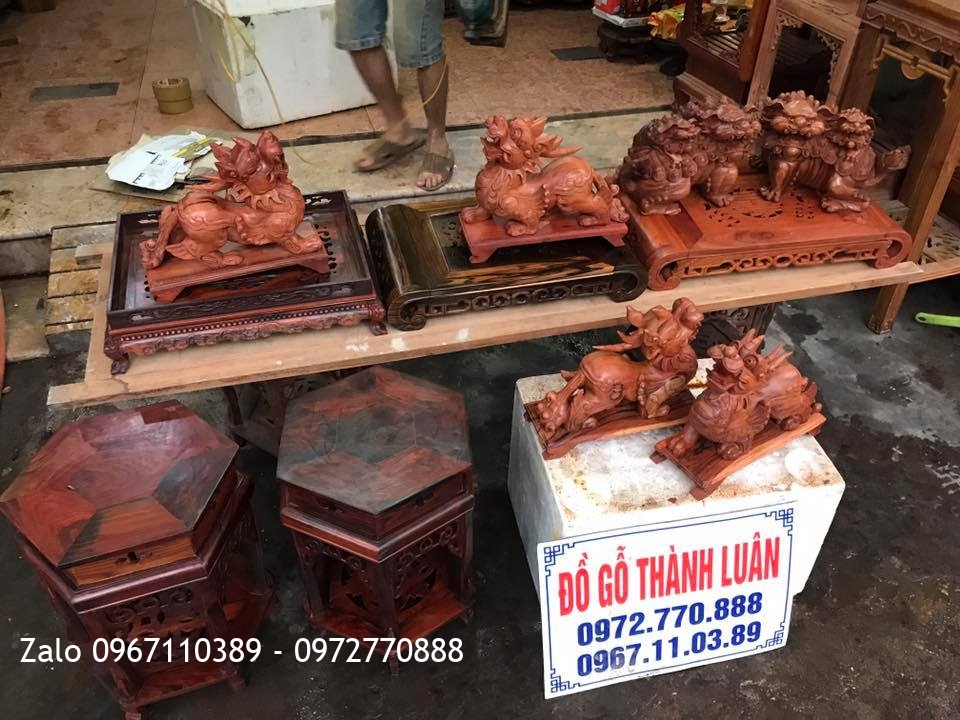 Khay Trà Gỗ Trắc Và Kỳ Lân Mẫu Tử Gỗ Hương Tỳ Hưu Phong Thuỷ. Khách Miền Nam.