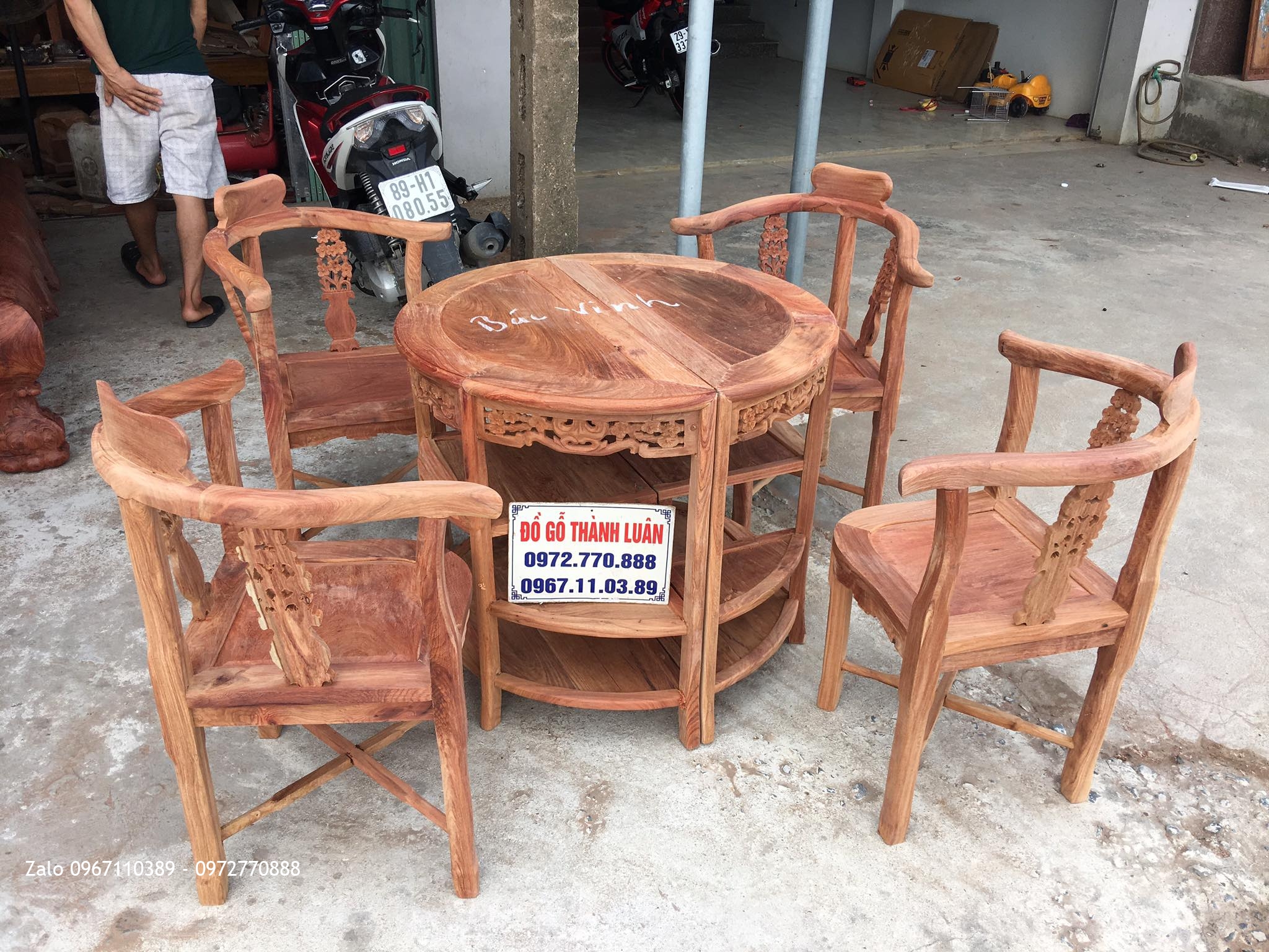 Bàn ghế ăn cá chép, bàn ghế góc gỗ hương Lào. B.Vinh HN.