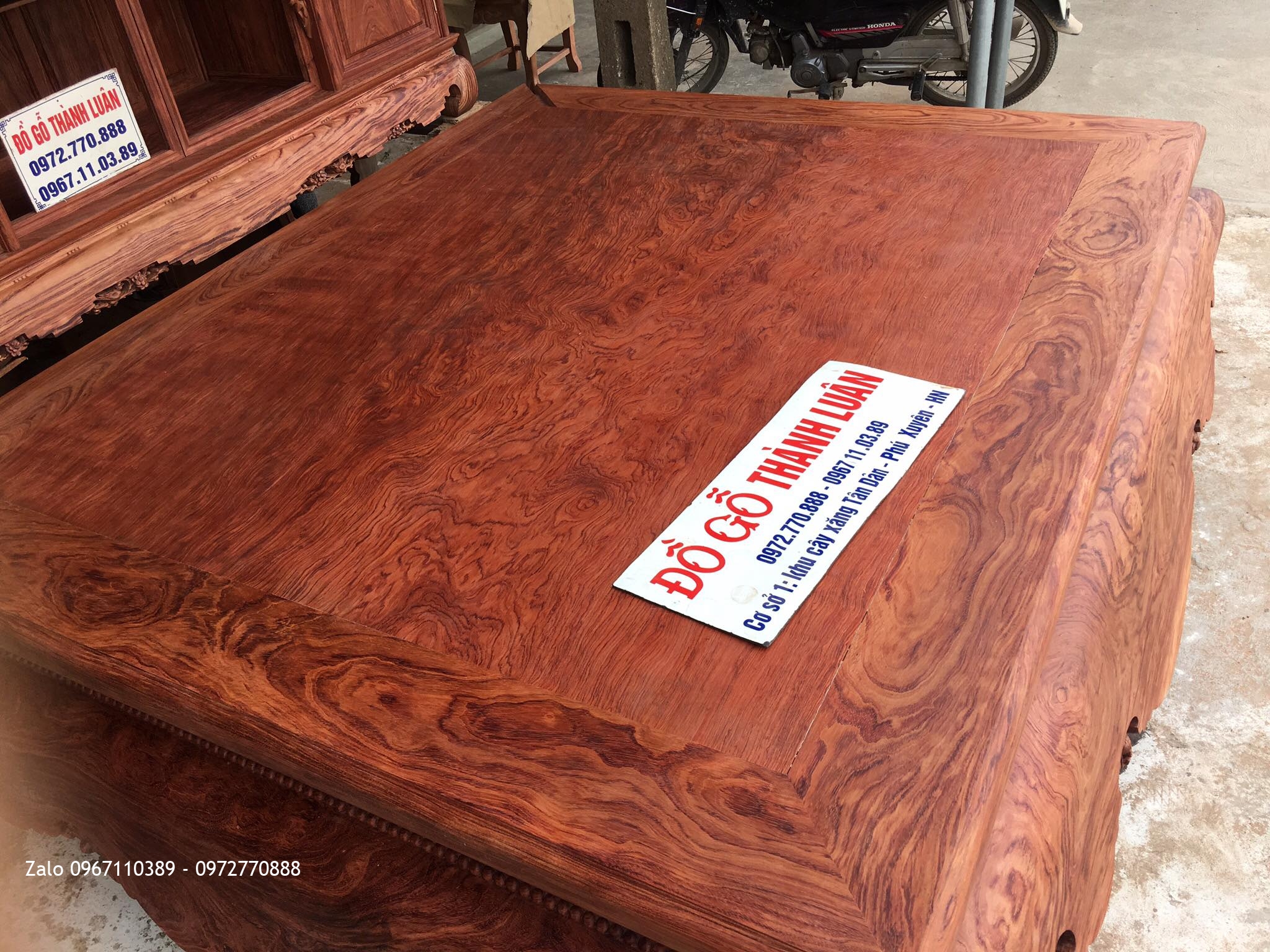 SẬP CẨM LAI MẶT 1 LÁ VÂN VÍP,TỦ CHÈ CẨM LAI--