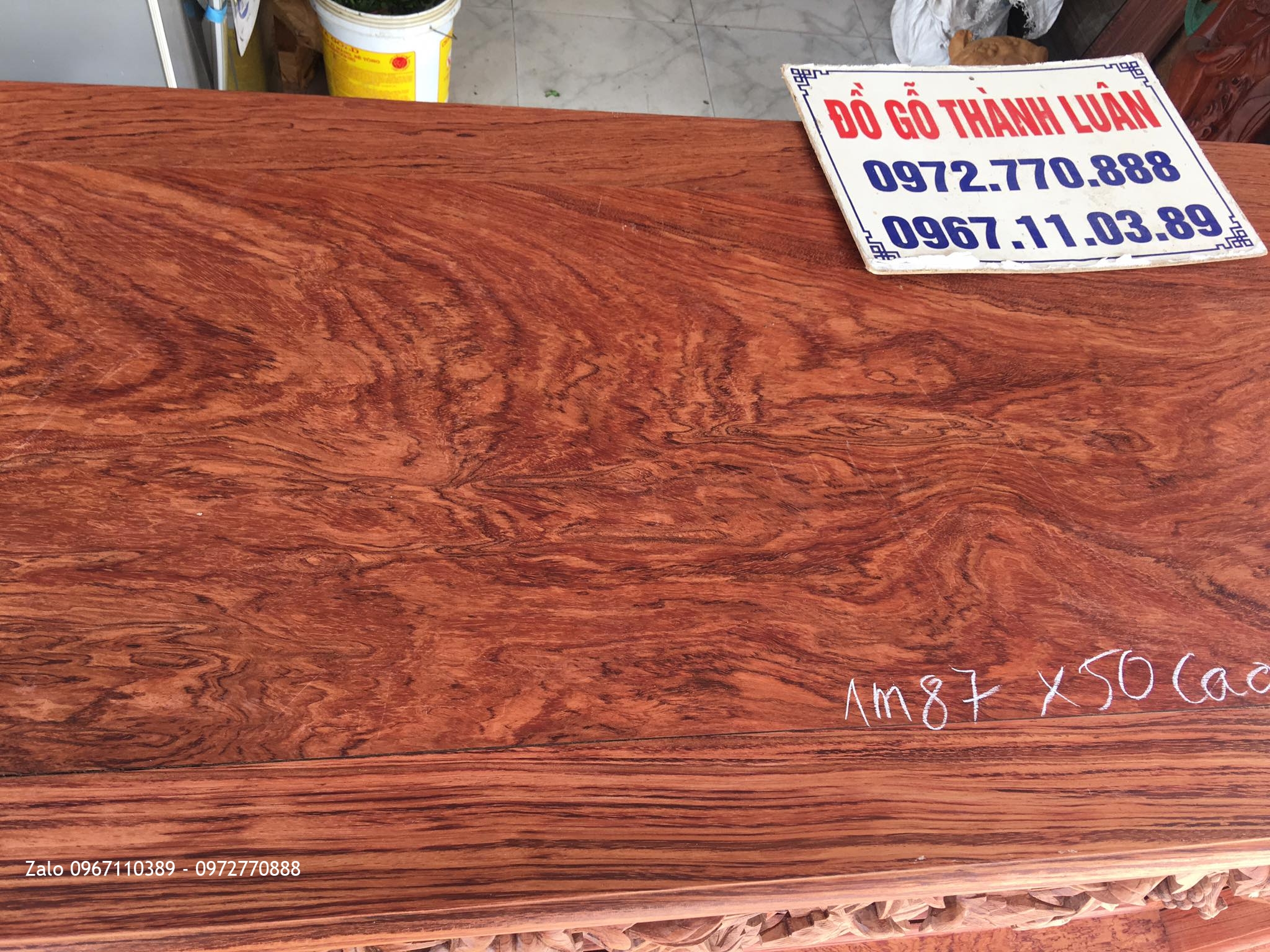 TỦ CHÈ CẨM LAI VÂN VÍP ĐẶC SẮC,.