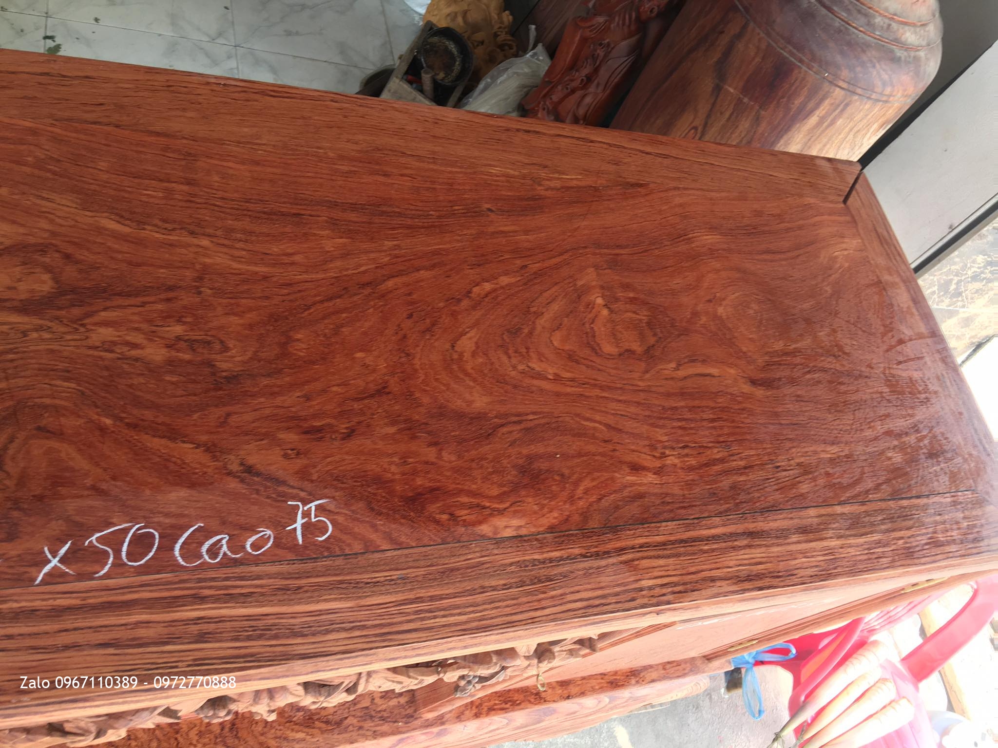 TỦ CHÈ CẨM LAI VÂN VÍP ĐẶC SẮC::.