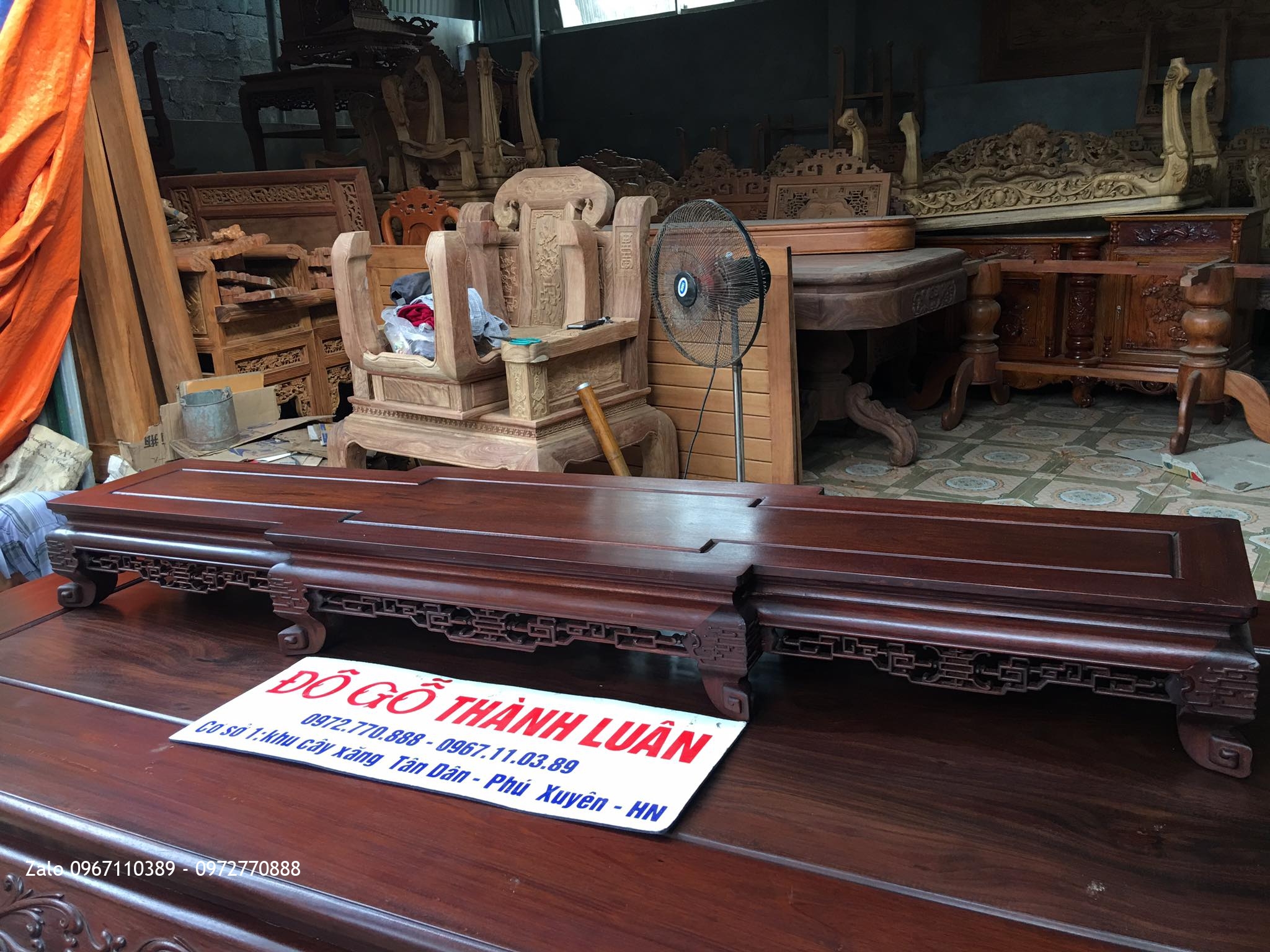 Kỷ Để Chân Của Bộ Trường Kỷ Huế Gỗ Gụ.