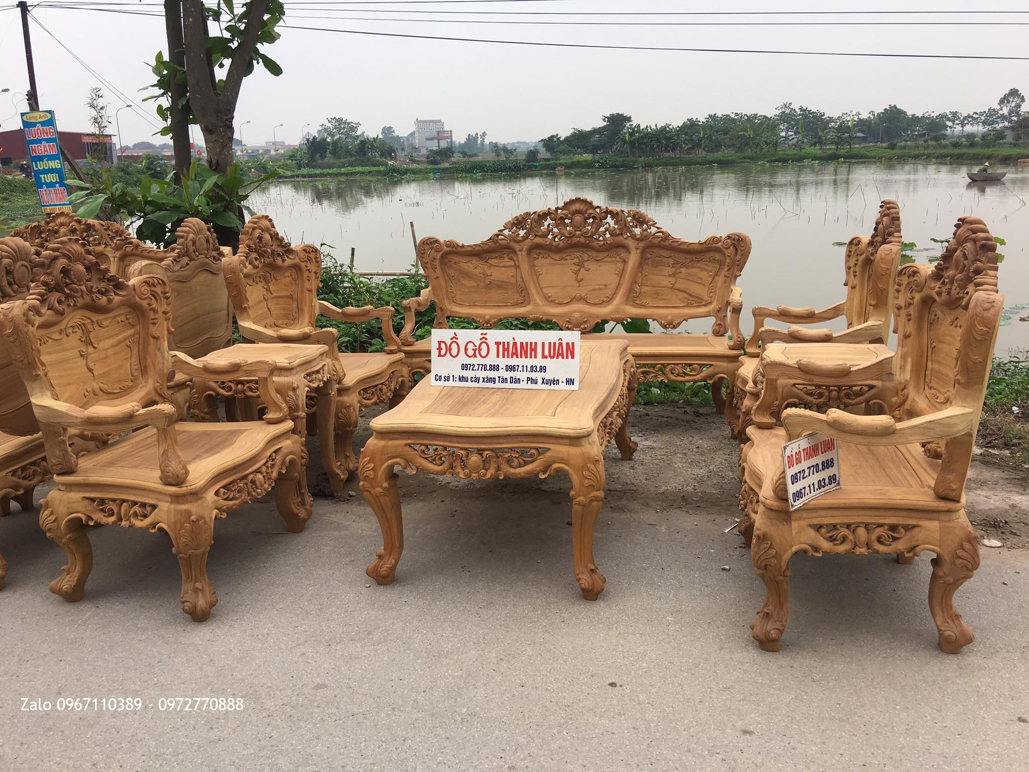 2 Bộ Bàn Ghế Lu-i Đại Gỗ Gụ Ta Quảng Bình Siêu Víp.