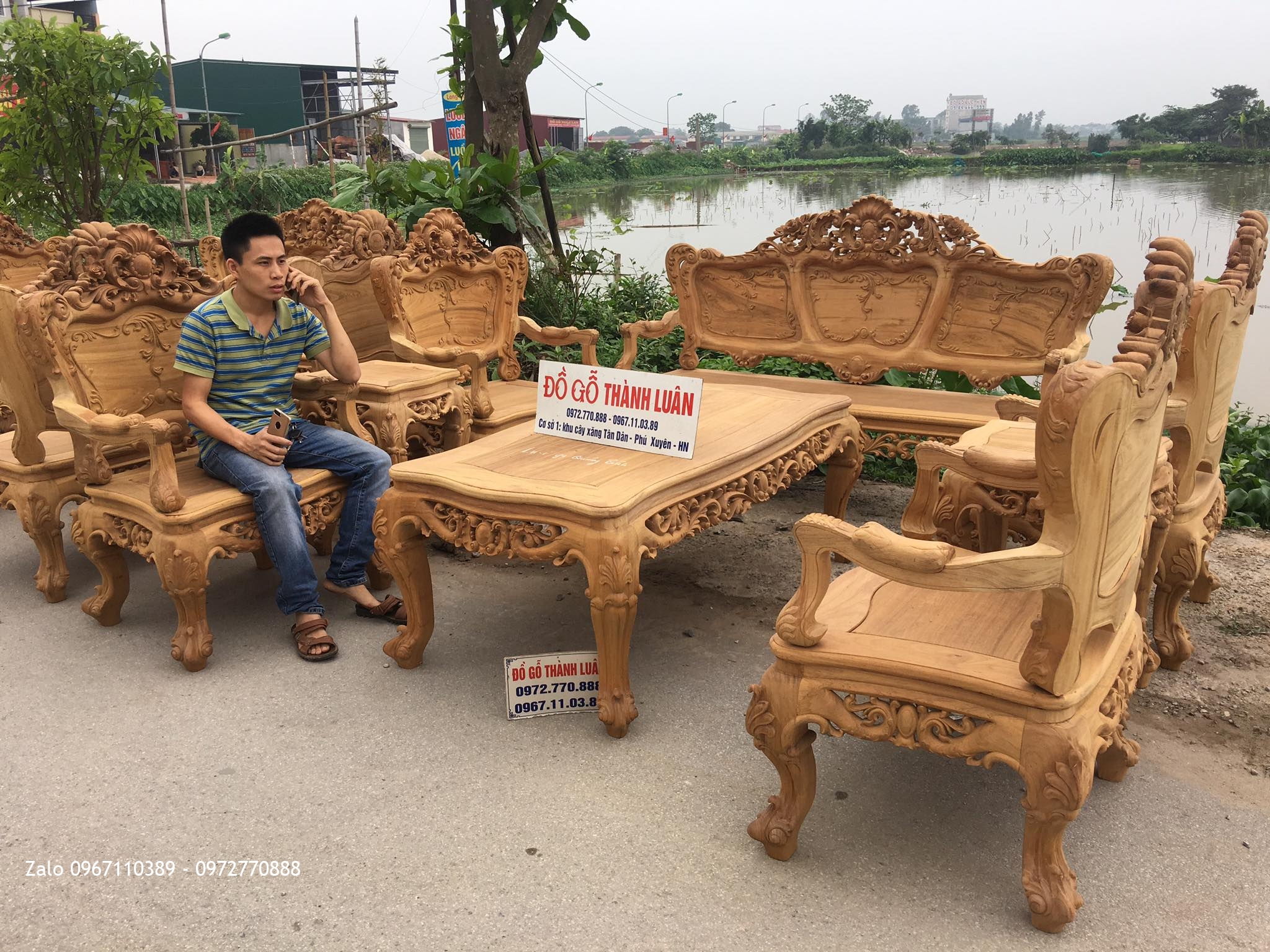 2 Bộ Bàn Ghế Lu-i Đại Gỗ Gụ Ta Quảng Bình Siêu Víp@