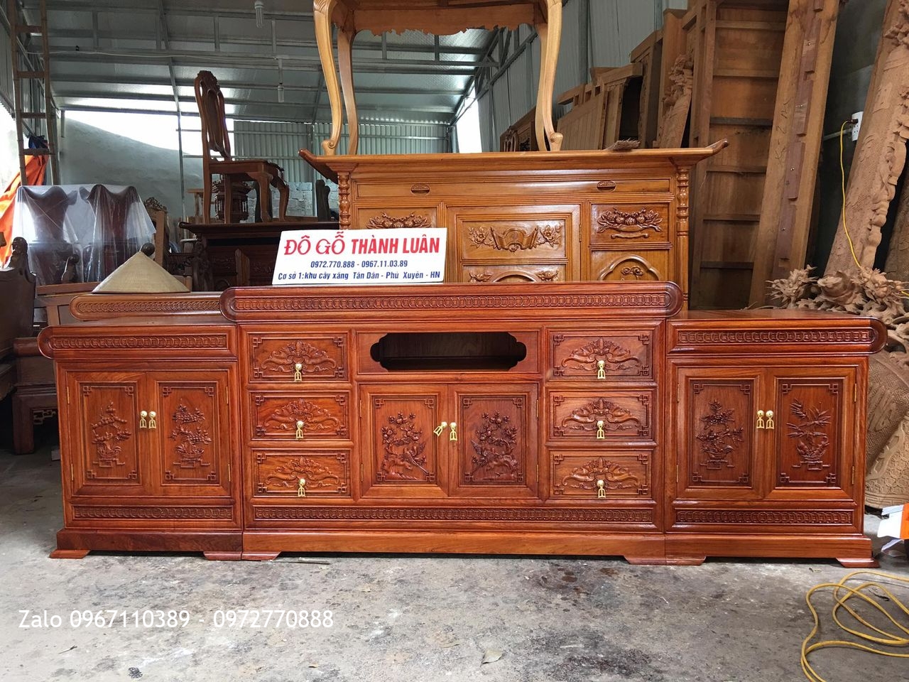 Kệ mõ đồng tiền 3 cục gỗ hương. A Lam Vĩnh Phúc.