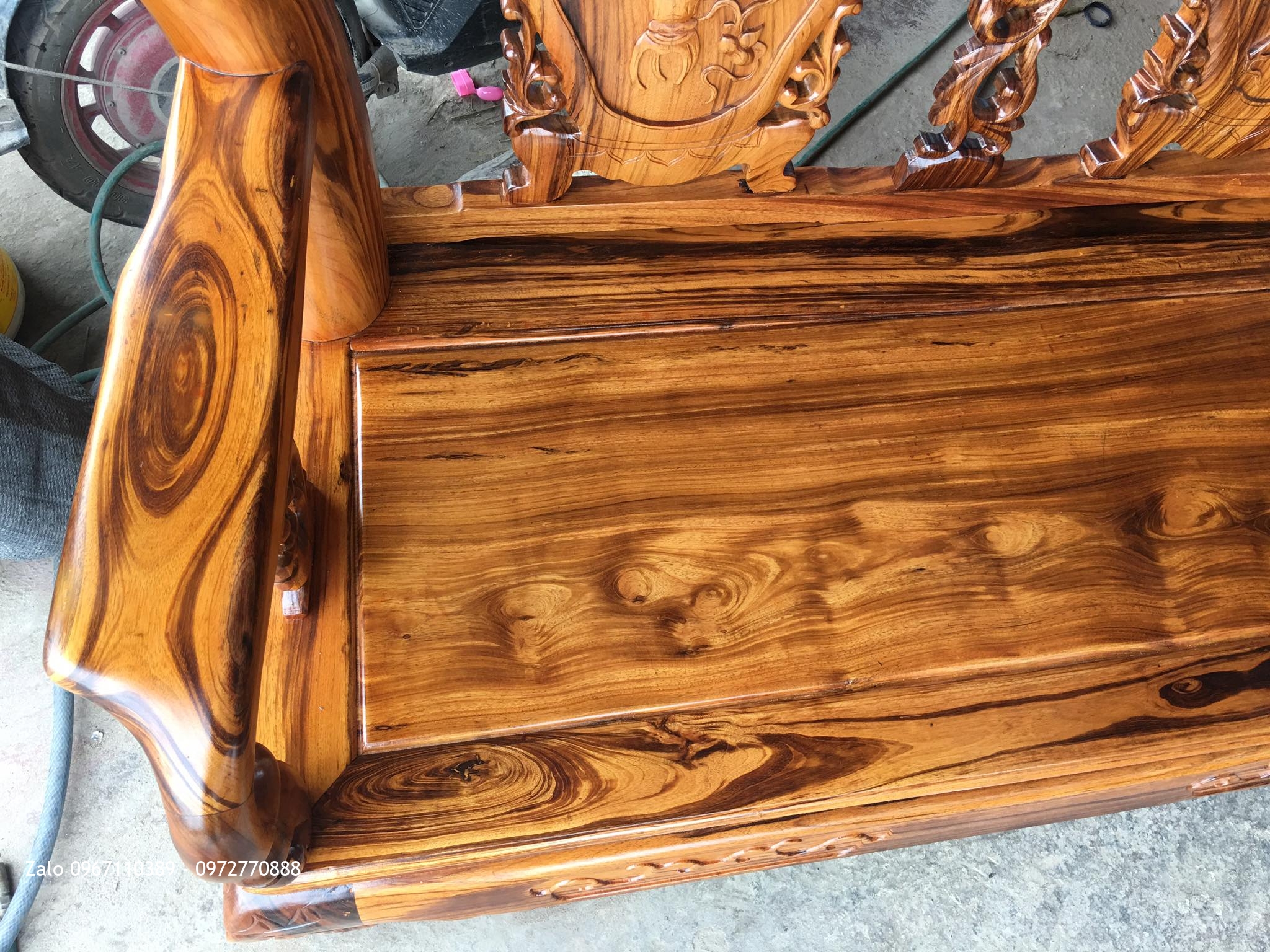 Bộ Ghế Gụ Ta Quảng Bình Vân Vip 6 Món.C12. Bàn 1m67x81:::