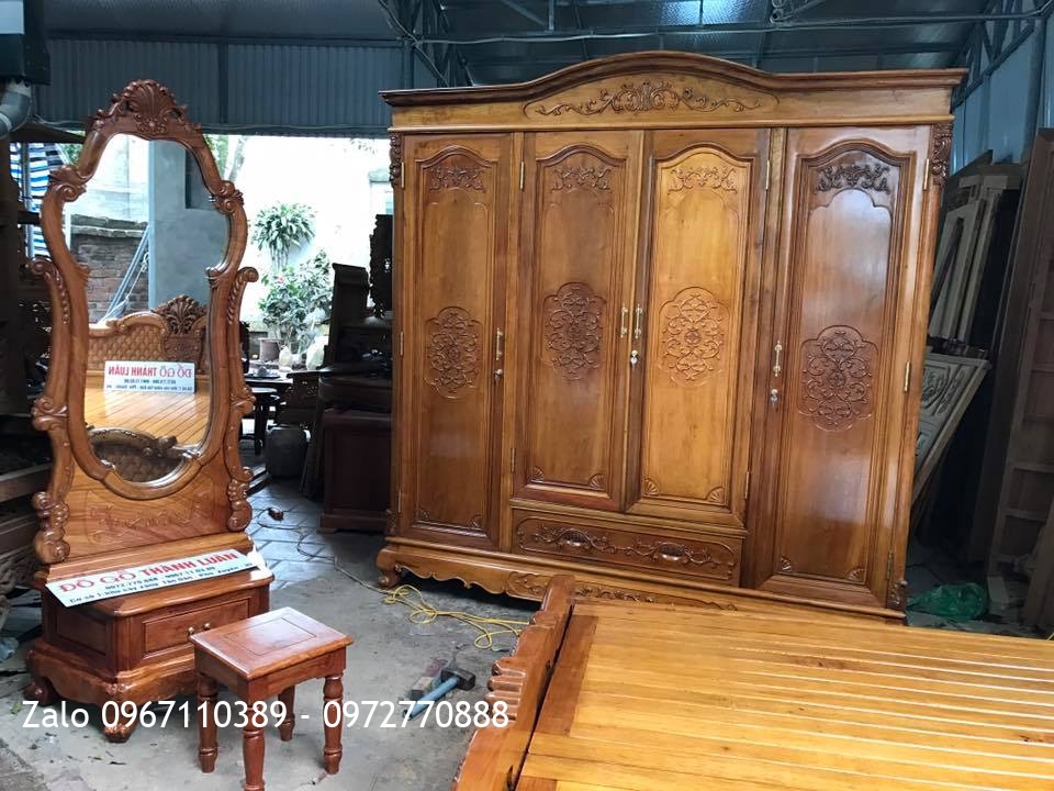 Giường, Tủ Áo, Bàn Trang Điểm Gỗ Gụ. Khách Ninh Bình..