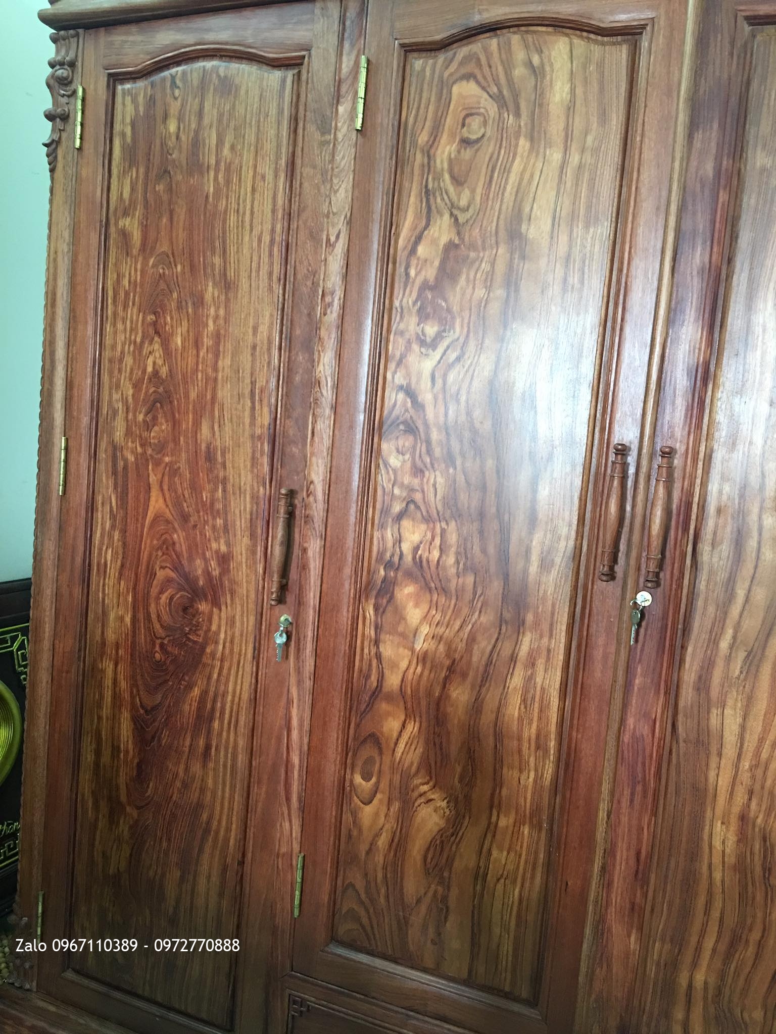 TỦ ÁO GỖ CẨM LAI VÂN VIP@