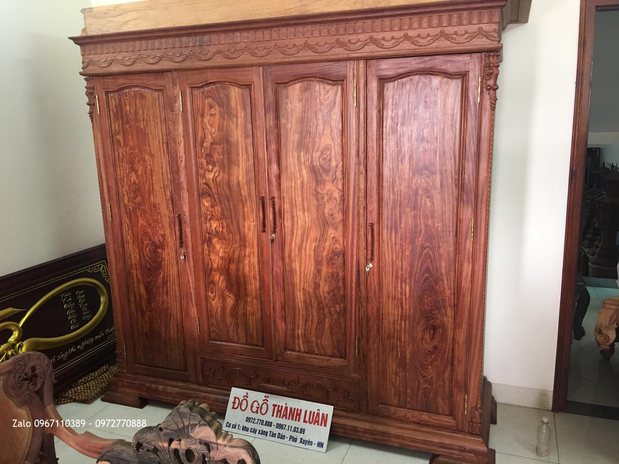 TỦ ÁO GỖ CẨM LAI VÂN VIP::