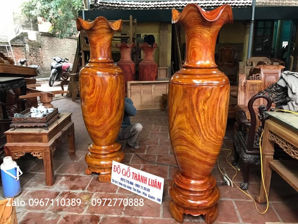 i Lọ Lộc Bình Liền Khối Gỗ Hương Vân Đỏ. A Dương Long Biên HN,