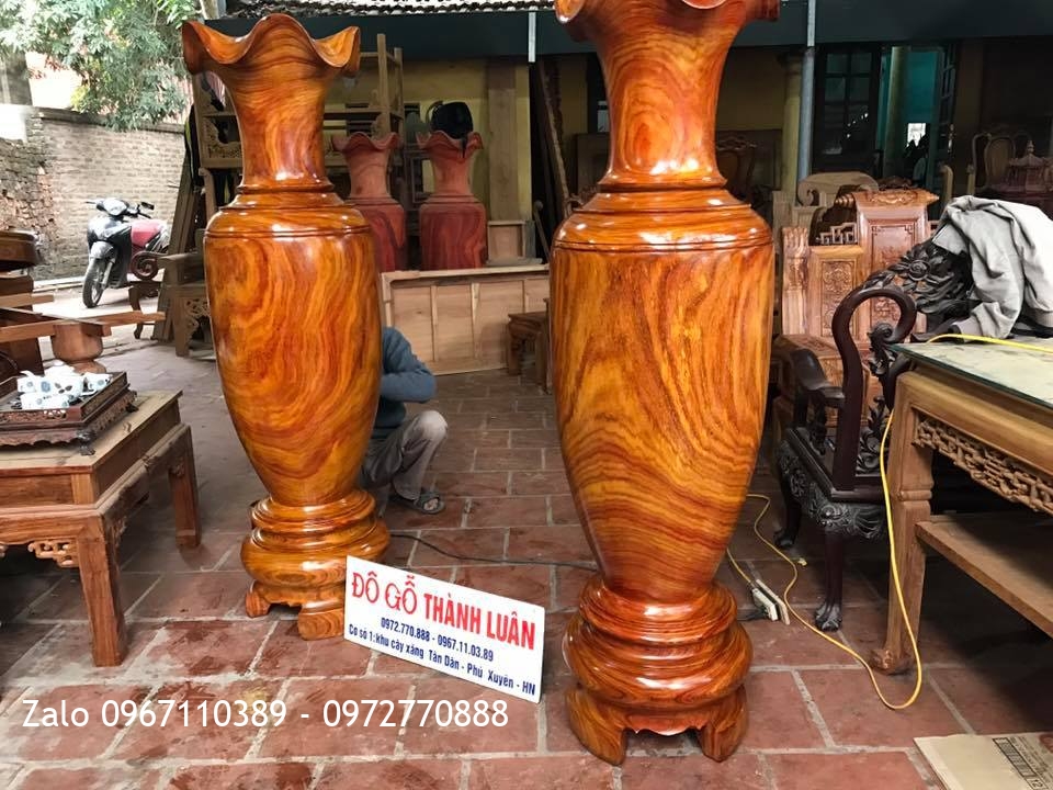 i Lọ Lộc Bình Liền Khối Gỗ Hương Vân Đỏ. A Dương Long Biên HN