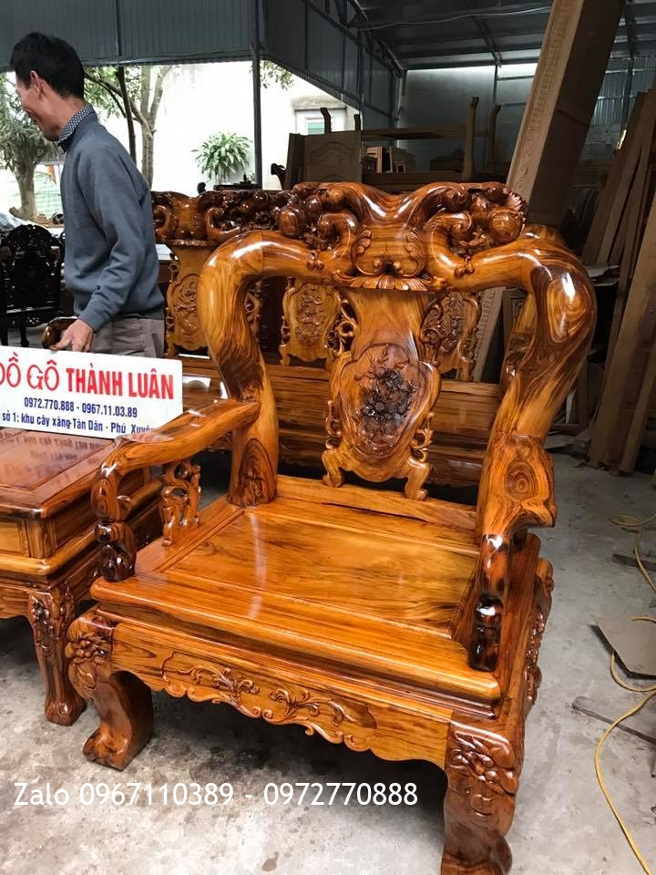 Bộ Ghế Gỗ Gụ Ta Quảng Bình Cột 12.6 Món VIP. Khách Nhà Bè TPHCM..