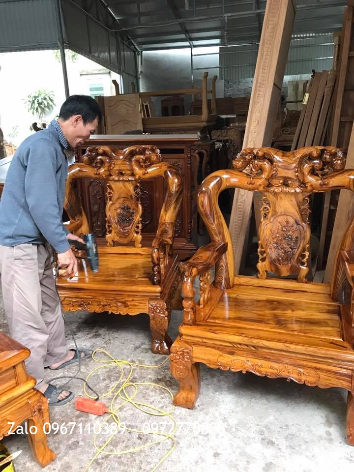 Bộ Ghế Gỗ Gụ Ta Quảng Bình Cột 12.6 Món VIP. Khách Nhà Bè TPHCM:.