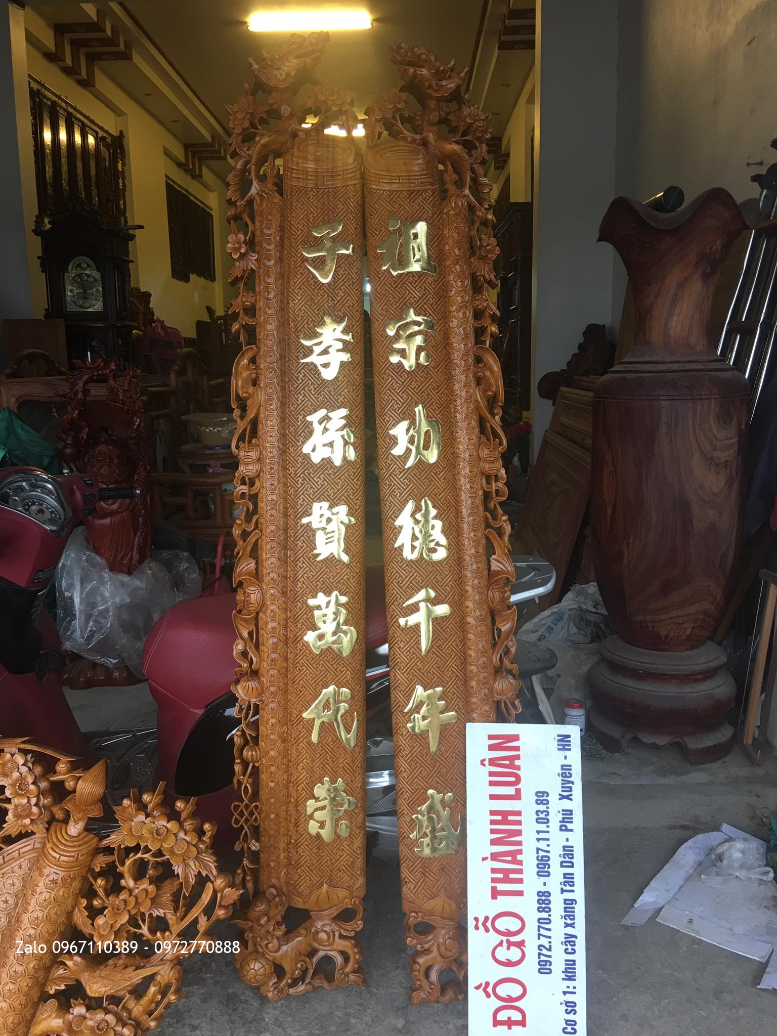Cuốn Thư Câu Đối Mai Điểu Gỗ Gụ Chữ Dát Vàng . A Duy Thanh Trì HN:.