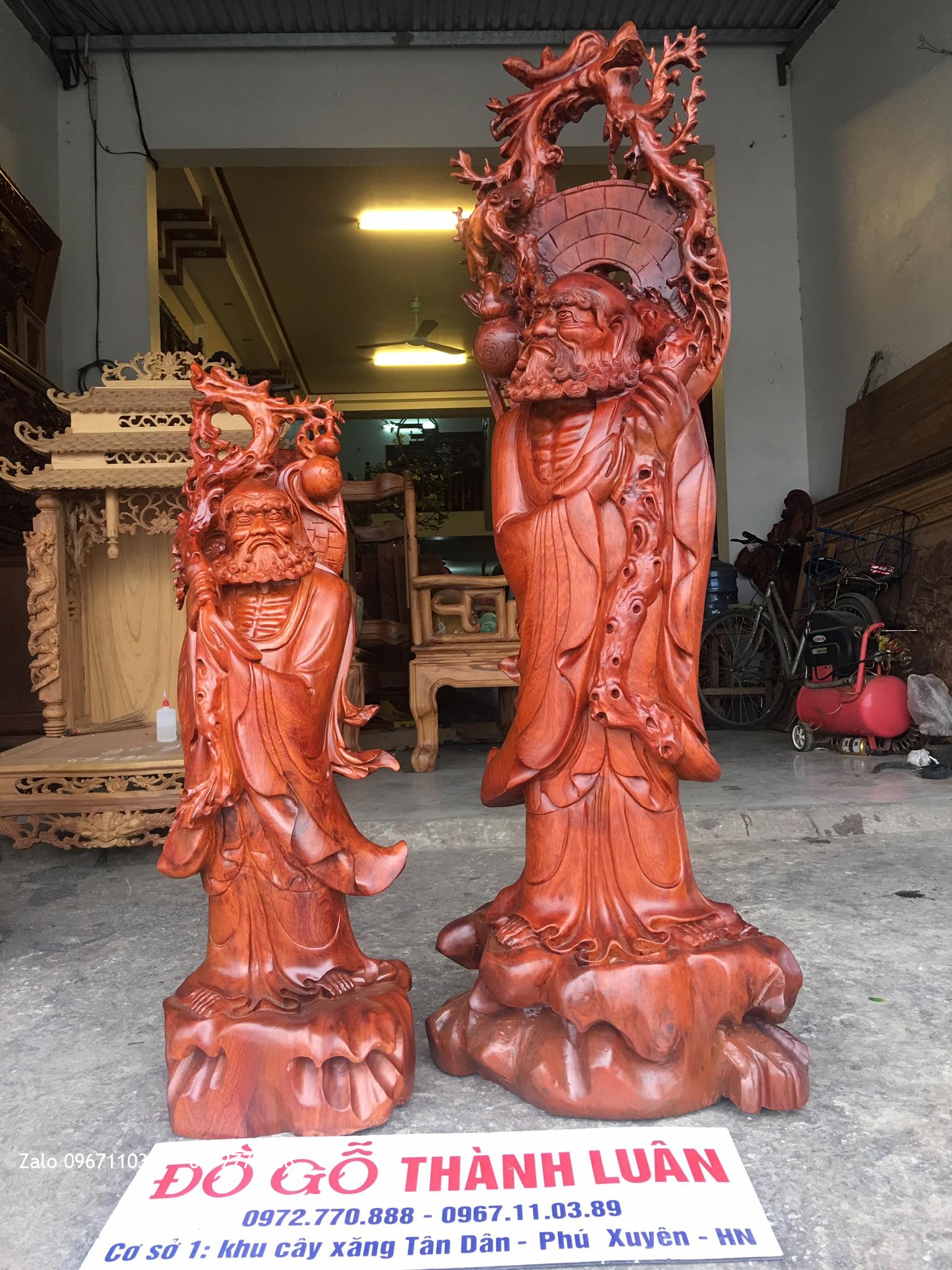 2 Pho Tượng ĐạT Ma Sư Tổ Gỗ Hương Đỏ Lào.