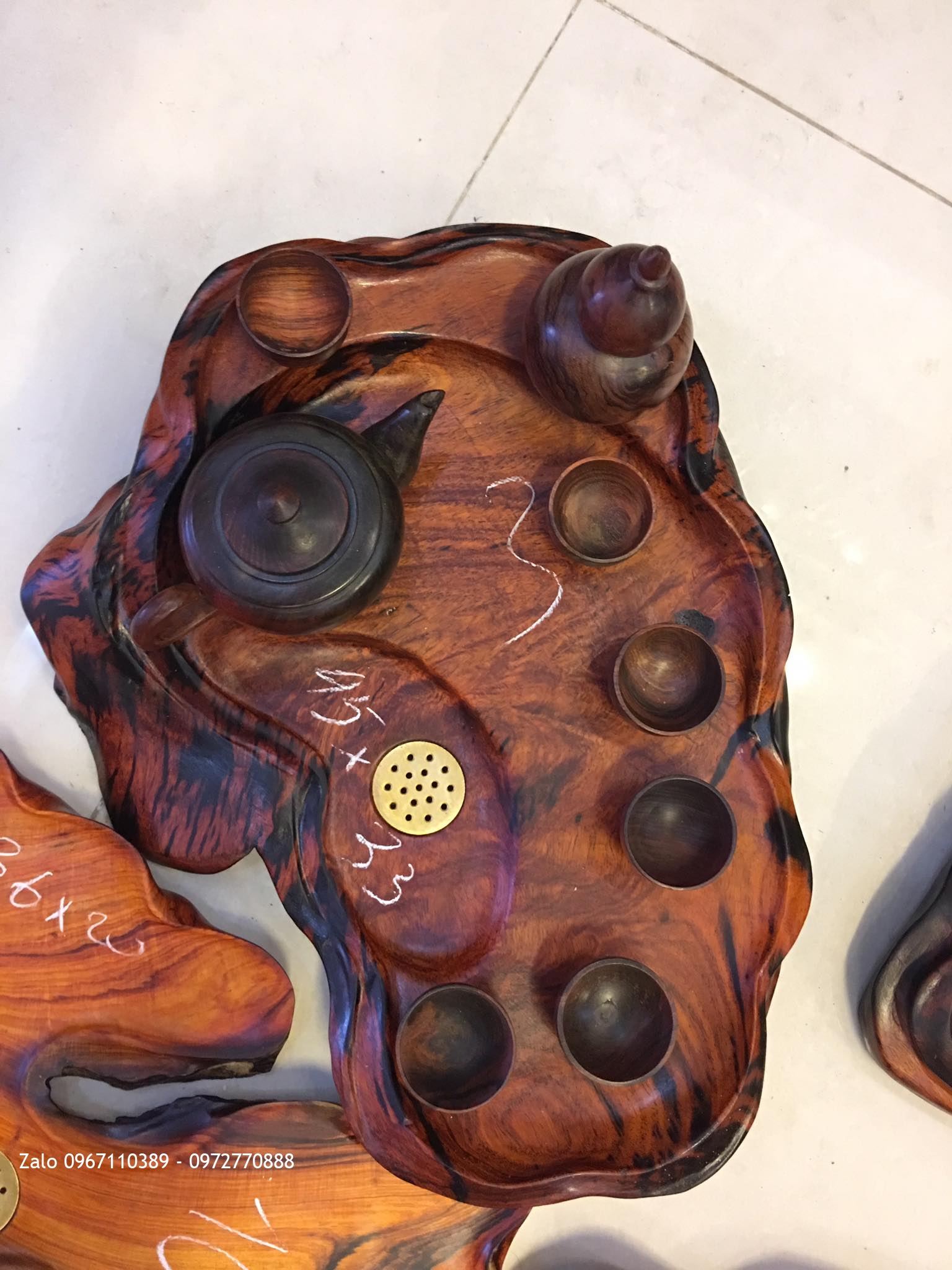 KHAY TRÀ GỐC GỖ TRẮC ĐỎ..