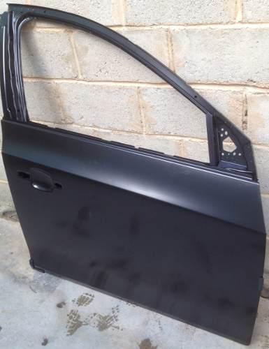 puerta-delantera-izquierda-y-derecha-chevrolet-cruze-7365-MLV5204026965_102013-O