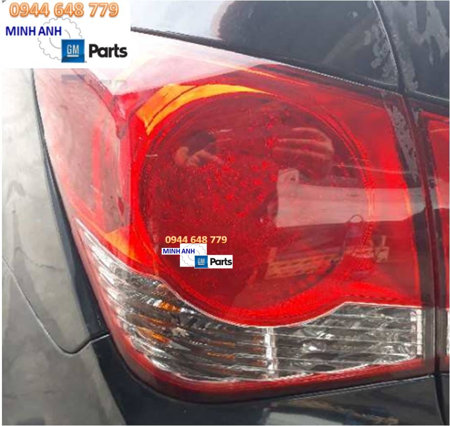 den-hau-xe-cruze-2011-chinh-hang-gm-95393941-95393942-1