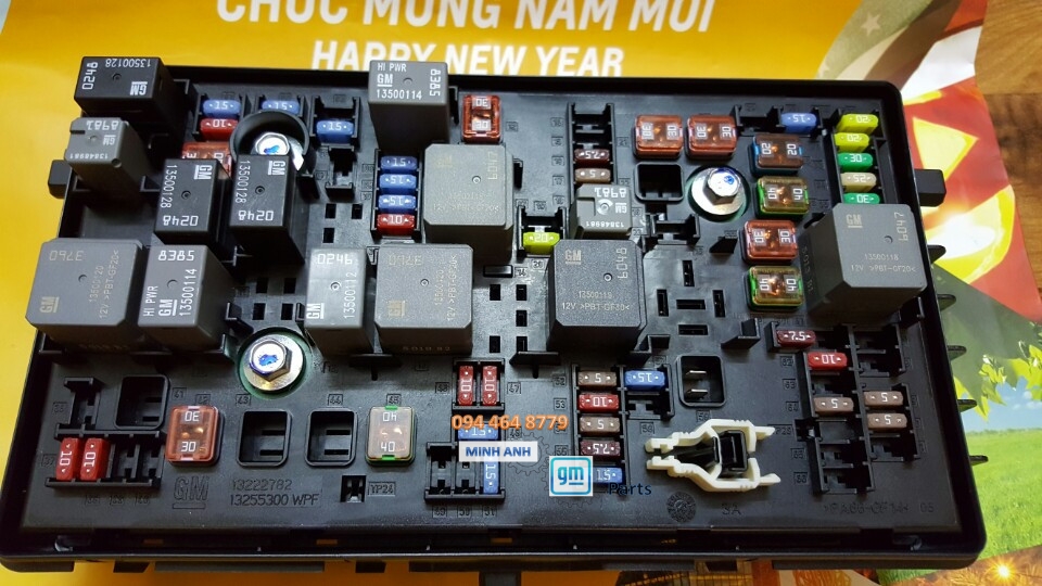 Hộp-cầu-chì-Lacetti-CDX-chính-hãng-GM-3