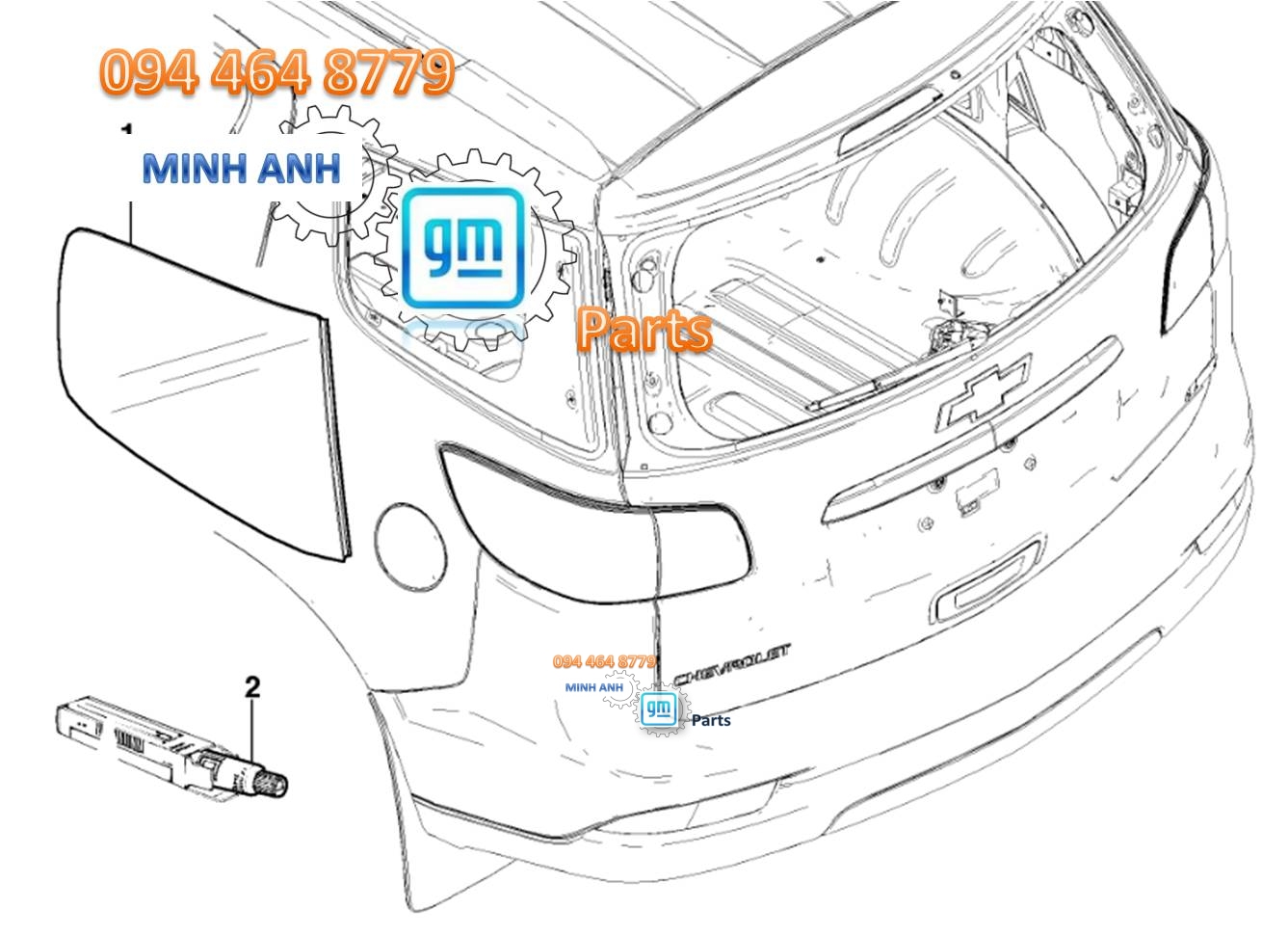 kinh-hong-sau-xe-trailblazer-3