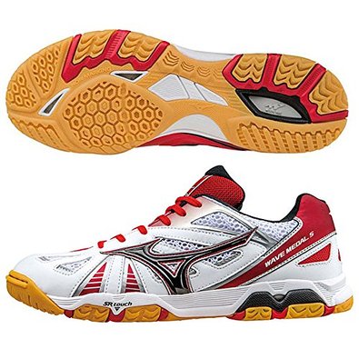 Mizuno Wave Medal 5