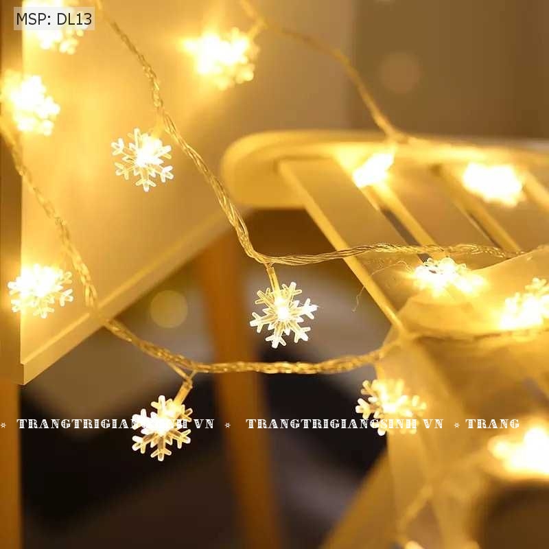 Đèn led trang trí hình bông tuyết