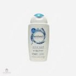 Dung dịch vệ sinh phụ nữ Care 200ml
