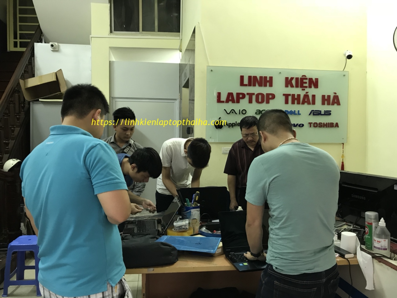 địa chỉ thay màn hình laptop hp
