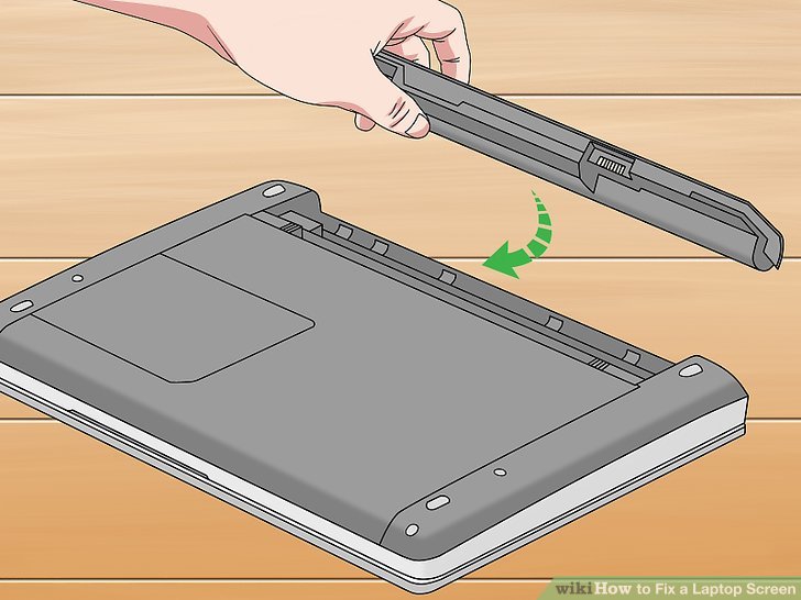 Đặt lại pin vào máy tính xách tay và cắm vào