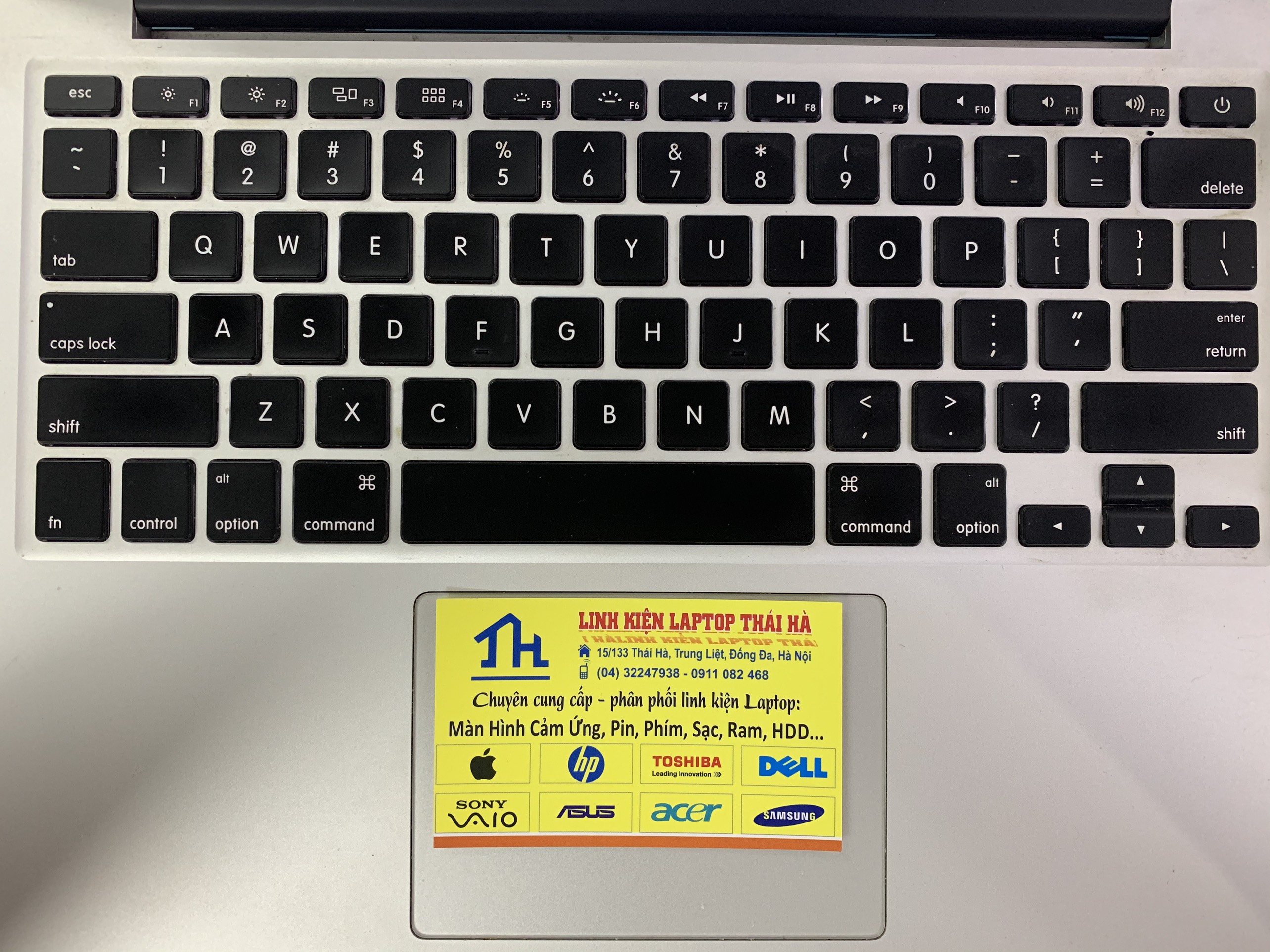 địa chỉ thay bàn phím macbook pro