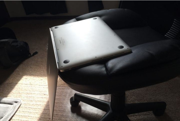 bề mặt khô của bàn phím