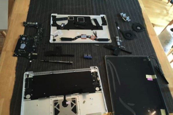 loại bỏ các bộ phận của macbook