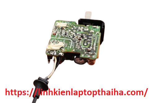 sửa chữa adapter sạc pin laptop