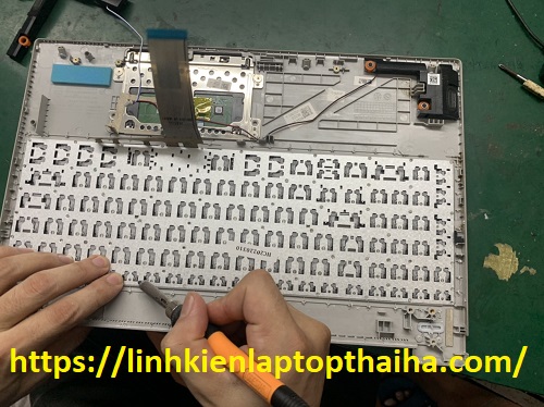 Thay bàn phím laptop Lenovo Ideapad S340-15IWL