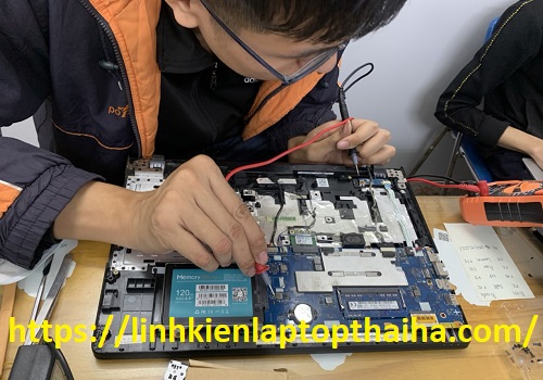 khắc phục laptop Dell không lên nguồn