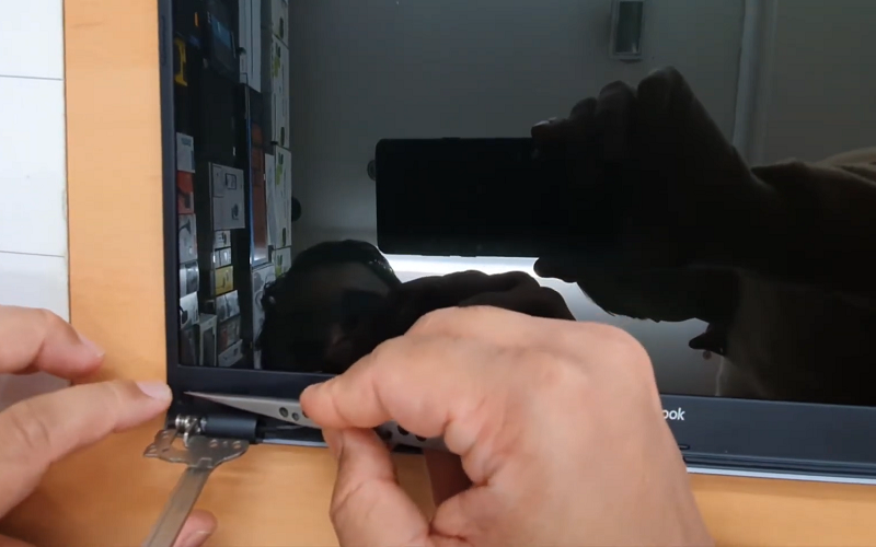 thay màn hình laptop Asus Vivobook 15 X1502ZA