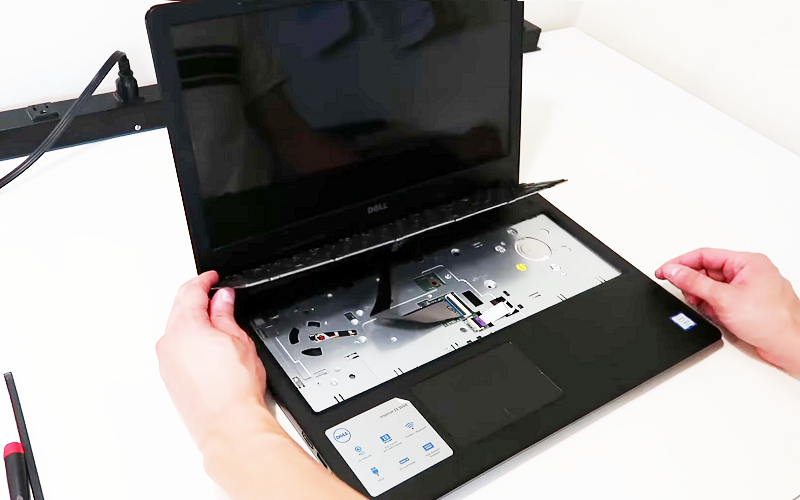 thay bàn phím laptop Dell Inspiron 15 3000